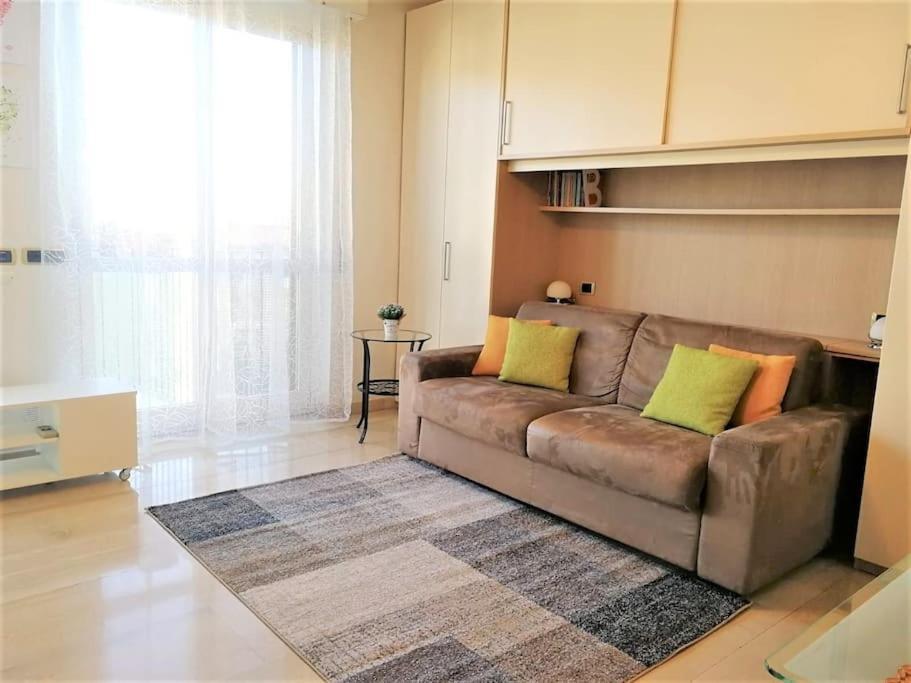 Gef House - Studio Apartment Bande Nere Milaan Buitenkant foto