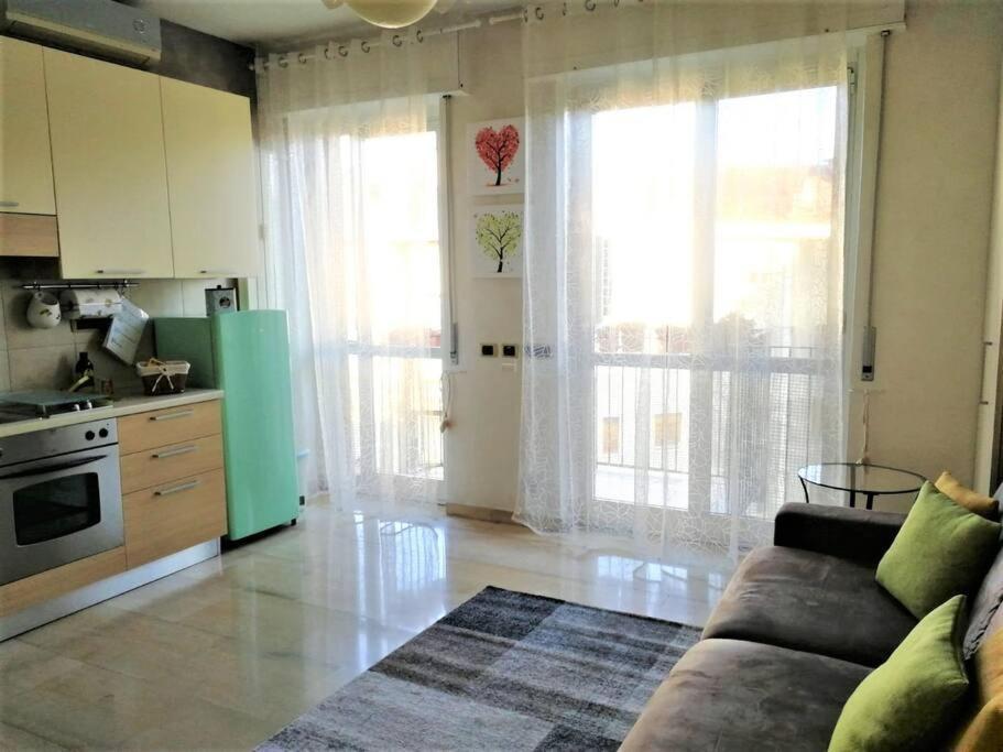 Gef House - Studio Apartment Bande Nere Milaan Buitenkant foto